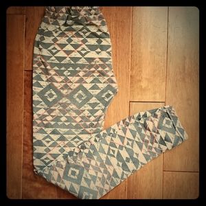 Aztec Leggings